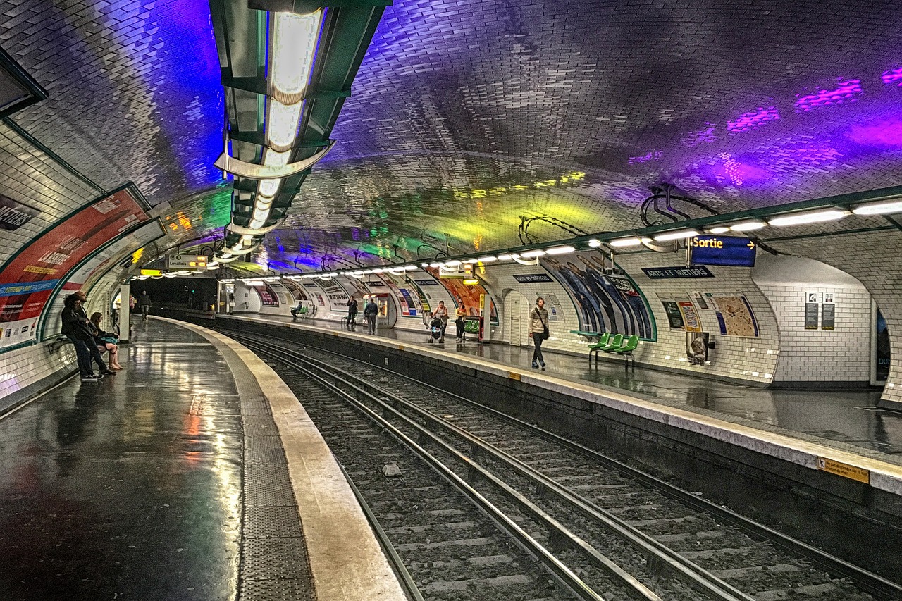 虹桥八路最新运行时间表，城市交通新篇章启动！