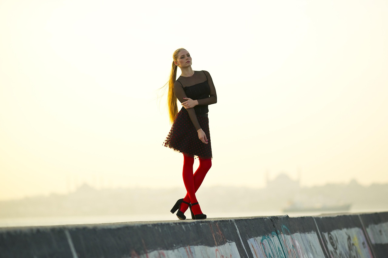 搞怪动漫头像女，独特展现个性魅力的时尚选择