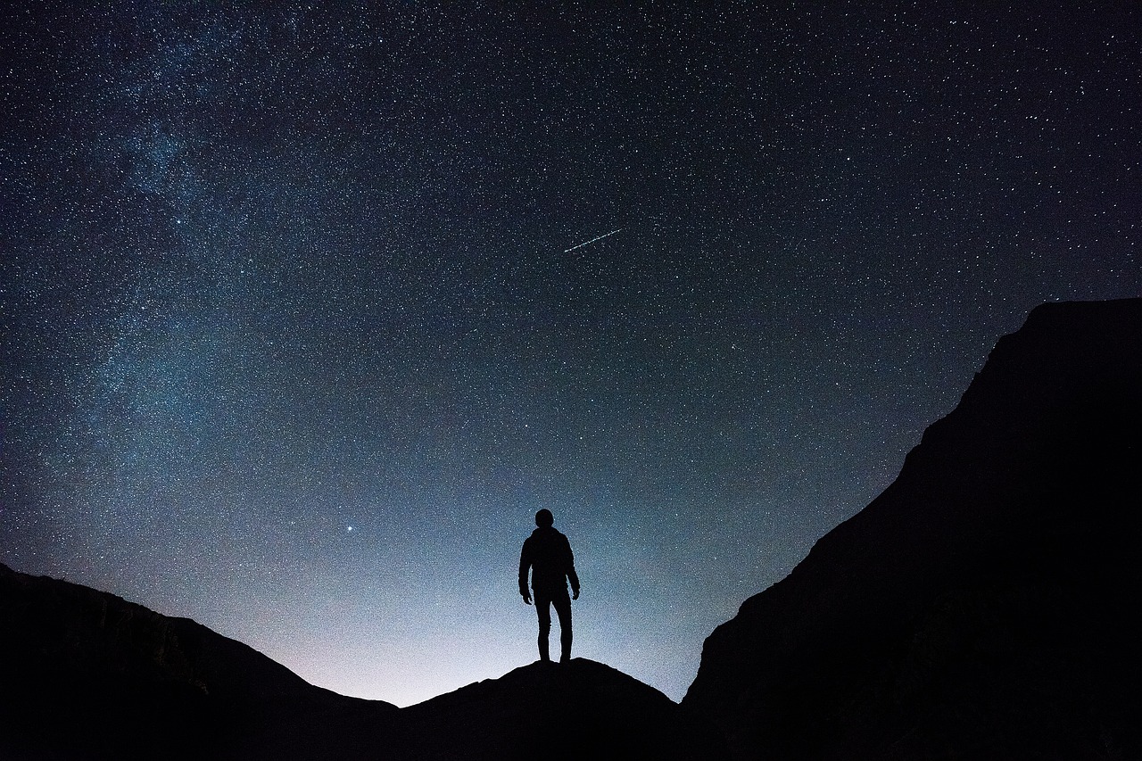 娱乐圈璀璨星辰，明星名字闪耀银河的探寻之旅
