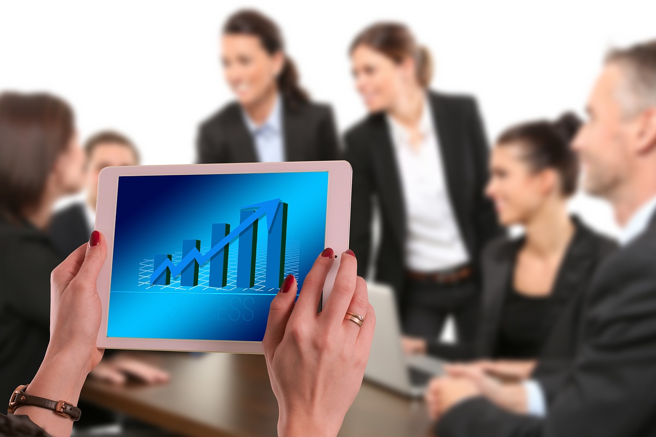 电视价格走势揭秘,市场趋势、影响因素与消费者购买考量