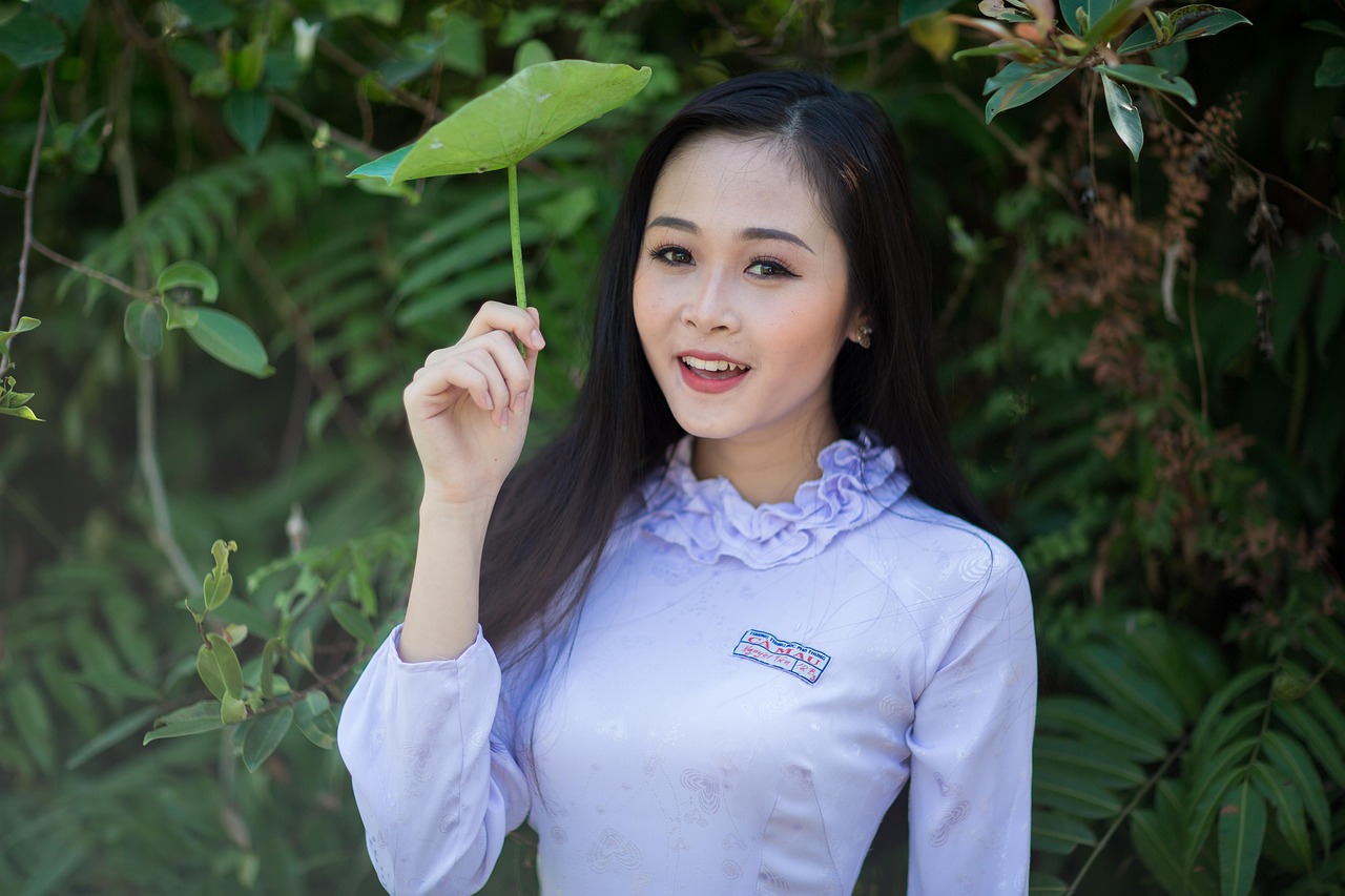 朱雨辰妻子的魅力与影响解析