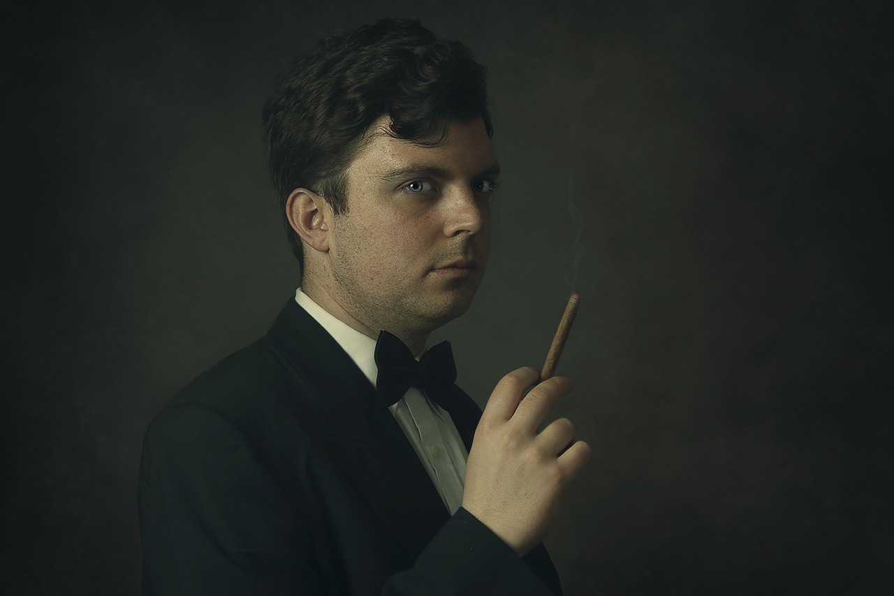 搞笑小品男演员的魅力与风采展示