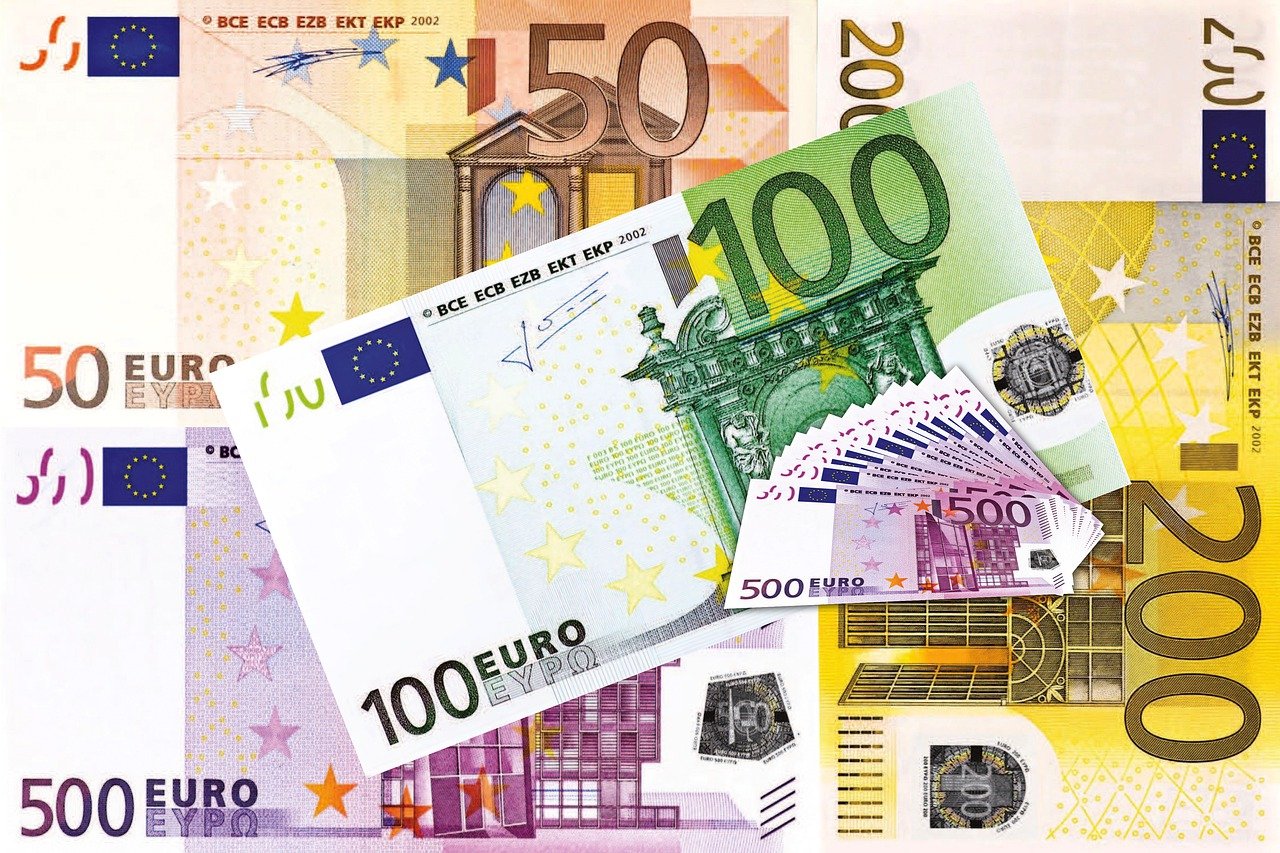 最新伍分纸币价格及市场趋势分析