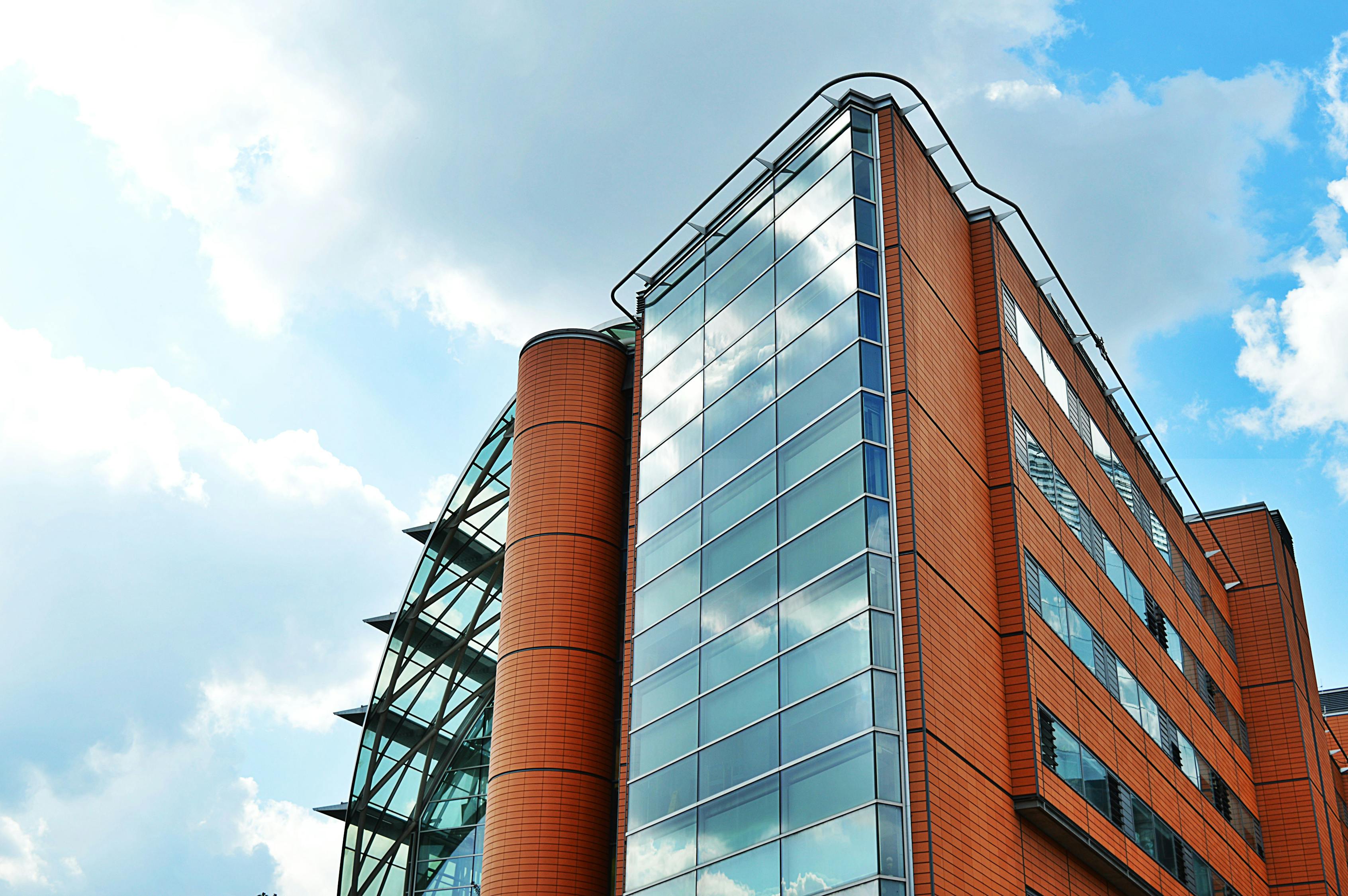 武汉最新数据发布，城市复苏与未来展望的多维视角分析