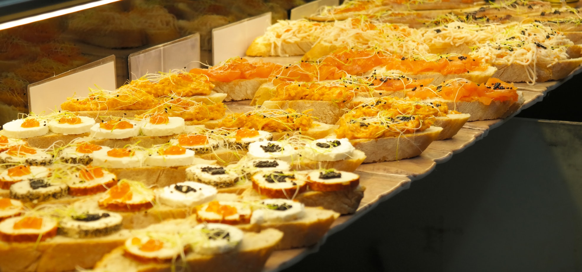 食色大陆新篇章，美食与色彩的交融之旅探索开启