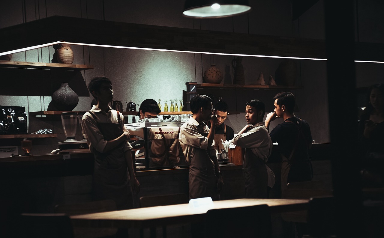 高密新鞋厂招聘工人，共创美好未来，打造卓越团队！