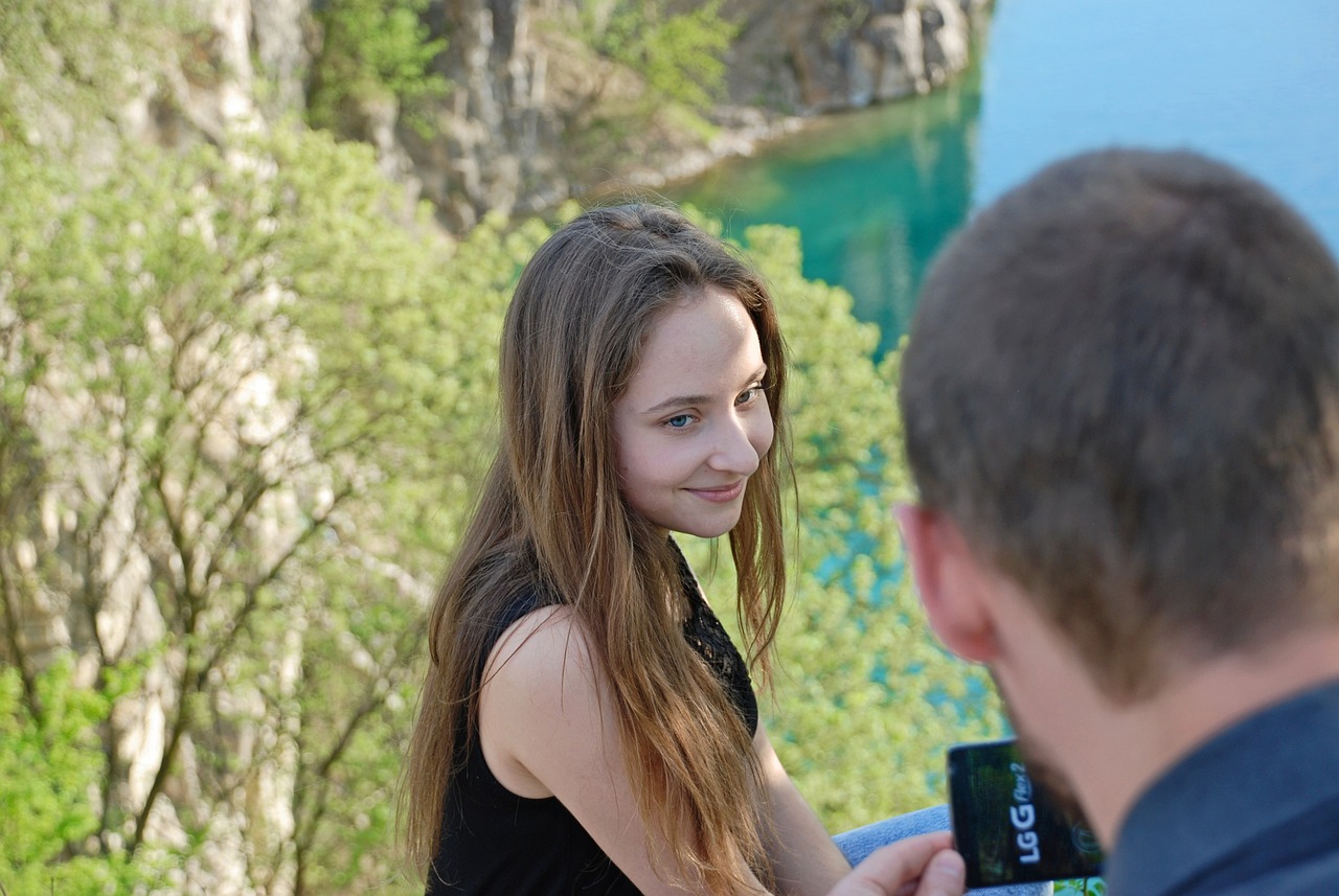 柯翰向晴最新章节，情感碰撞与成长之力