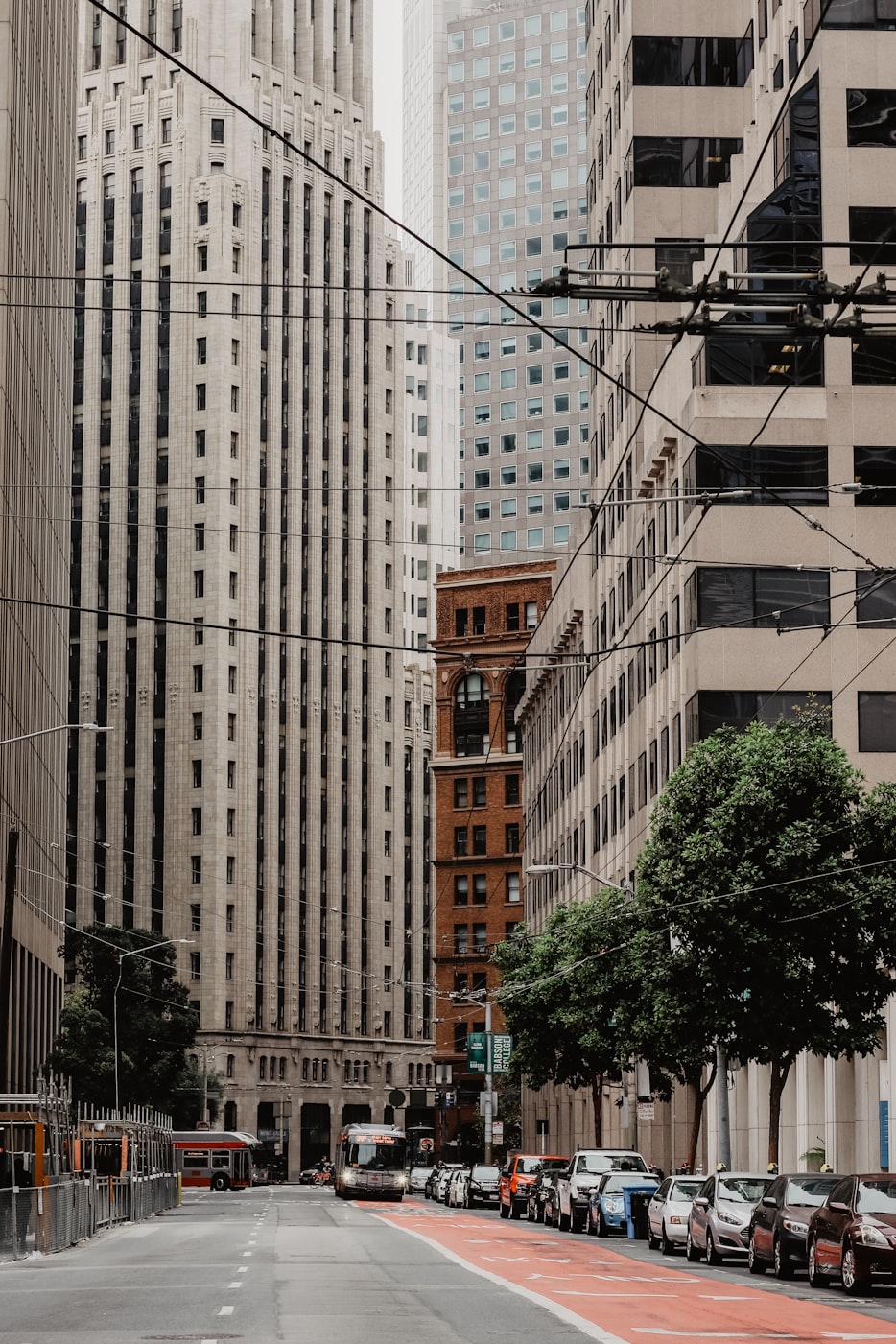 最新网红街区，城市新名片与年轻人潮流聚集地探秘