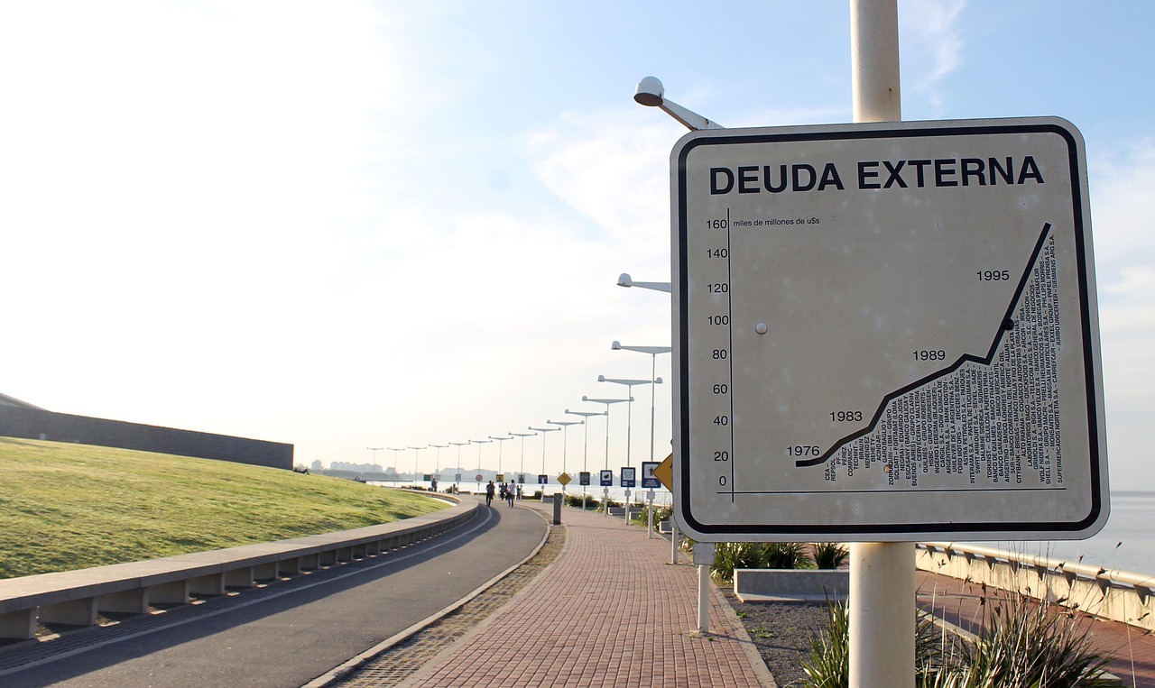 沙特经济、政治与社会发展最新动态报道